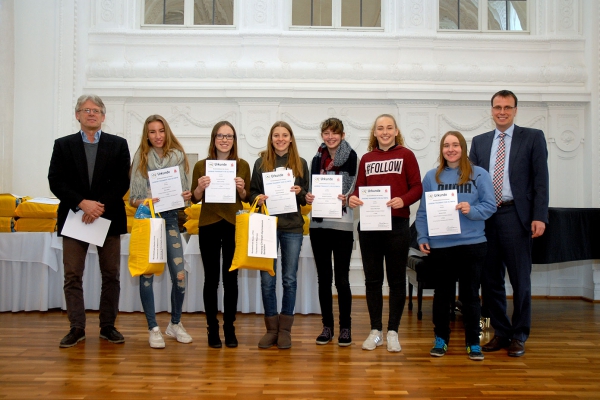 Herzog-Christoph-Gymnasium Beilstein – Tischtennis WK II Mädchen – 3. Platz