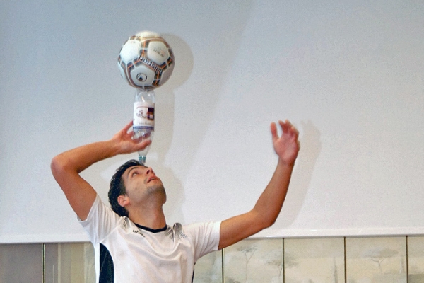 Patrick Bäurer – Football Freestyler