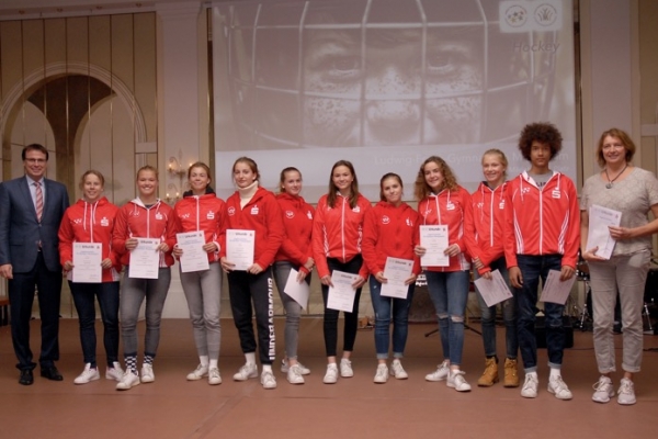 Ludwig-Frank-Gymnasium Mannheim – Hockey WK III Mädchen – 2. Platz Bundesfinale